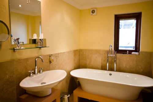 The Kinmel Arms Hotell Abergele Exteriör bild