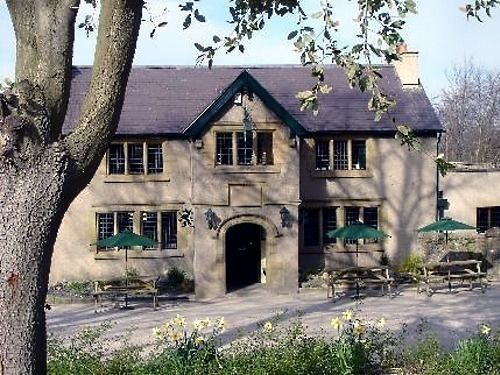 The Kinmel Arms Hotell Abergele Exteriör bild